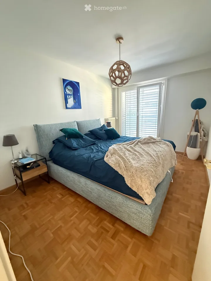 Spacious 5.5-room apartment with 3 terraces & lake view – in the heart of Montreux