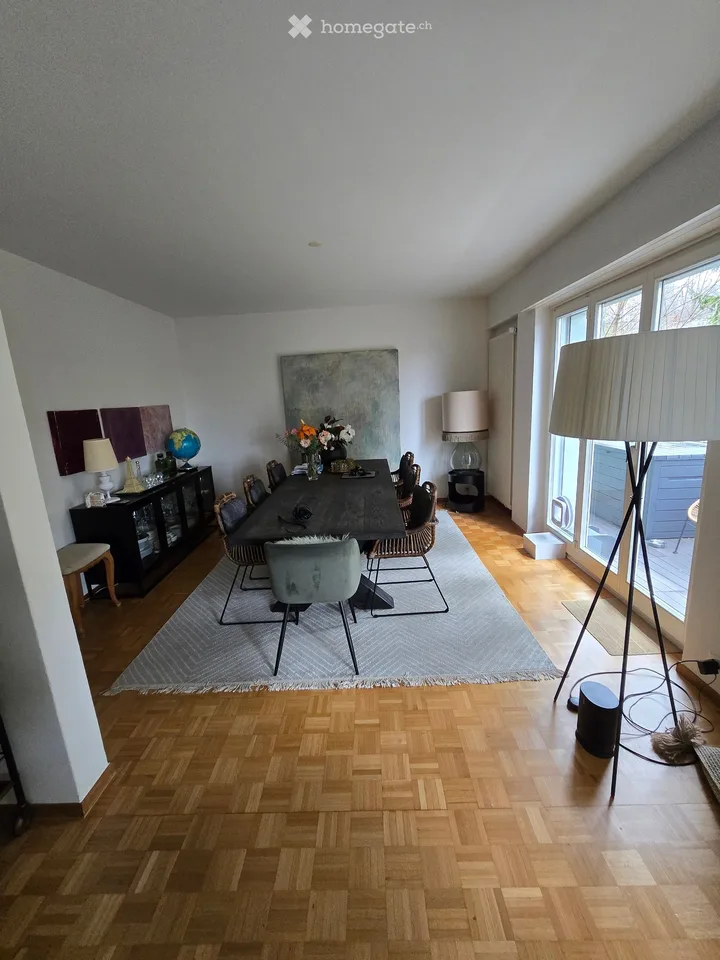 3.5 and 4.5-room garden apartments: Comfortable living in Zumikon
