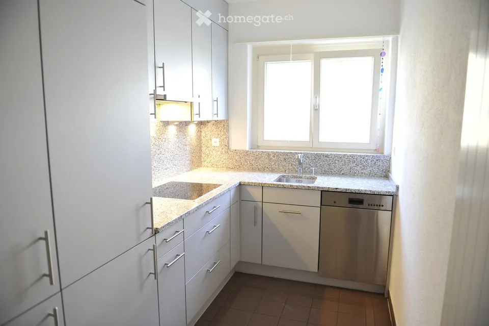 3.5 and 4.5-room garden apartments: Comfortable living in Zumikon