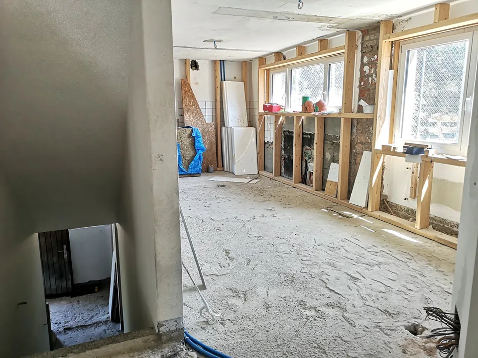 4,5-Zimmer-Haus + Mezzanin am Stadtrand von Saignelégier, wird komplett verkauft