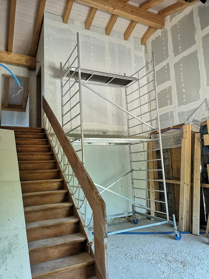 4,5-Zimmer-Haus + Mezzanin am Stadtrand von Saignelégier, wird komplett verkauft