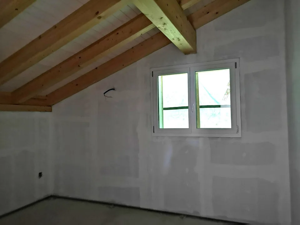4,5-Zimmer-Haus + Mezzanin am Stadtrand von Saignelégier, wird komplett verkauft