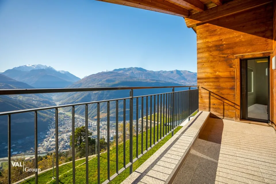 Exclusive, furnished house with Alpine panorama for year-round rent