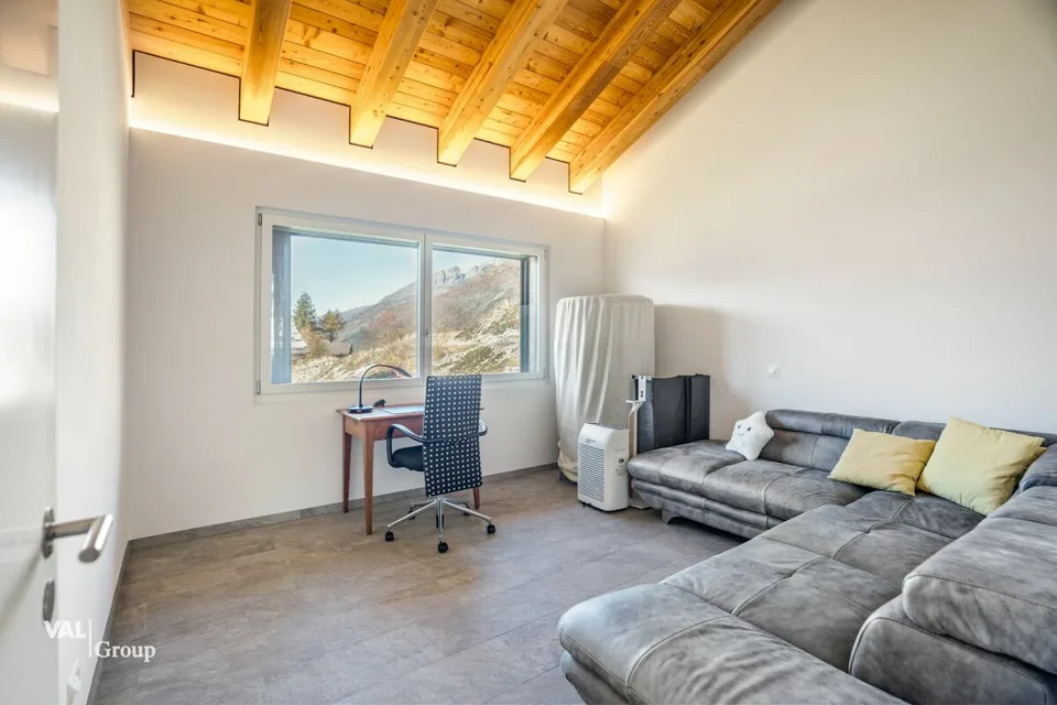 Exclusive, furnished house with Alpine panorama for year-round rent