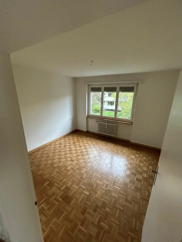 Appartamento a piano rialzato 2 locali sulla St. Jakob-Strasse