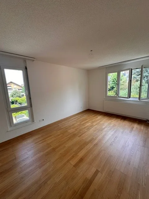 Grosse 3.5-Zimmer-Wohnung mit Balkon