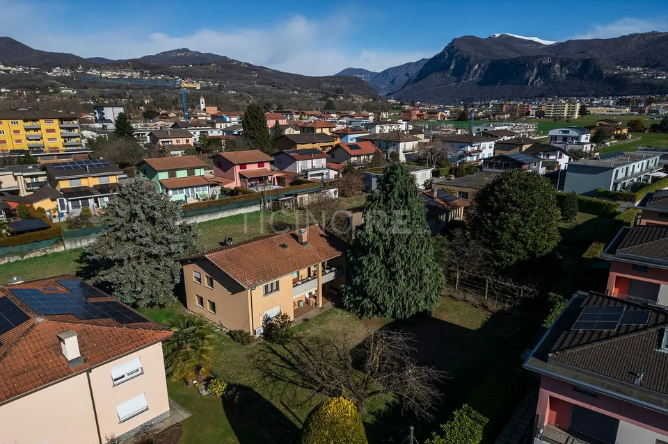 Single-family house with 5.5 rooms and large garden – Genestrerio (Mendrisiotto)