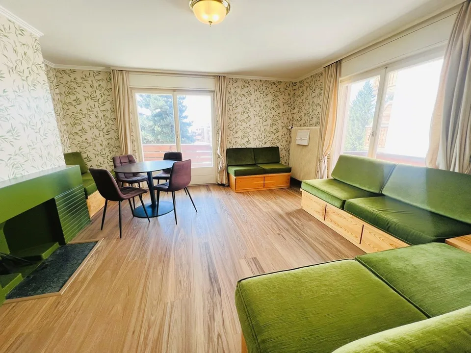Prächtige 3.5 Zimmer - Geräumig und hell - Ideal gelegen - Schöne Aussicht - Ruhige Lage