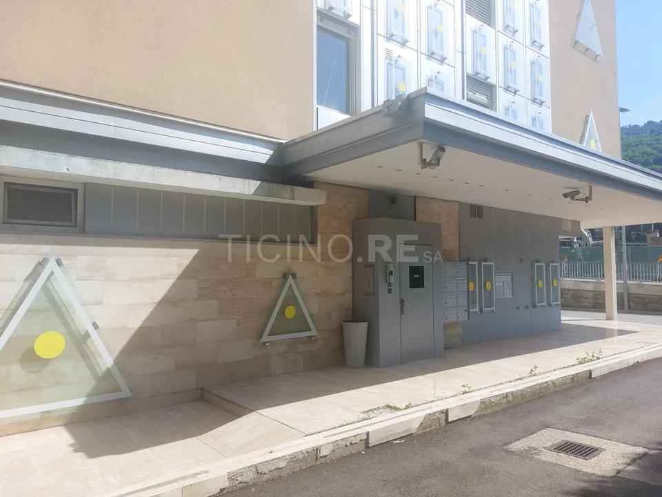Immeuble Commercial à Vendre – Via Livio 12, Chiasso