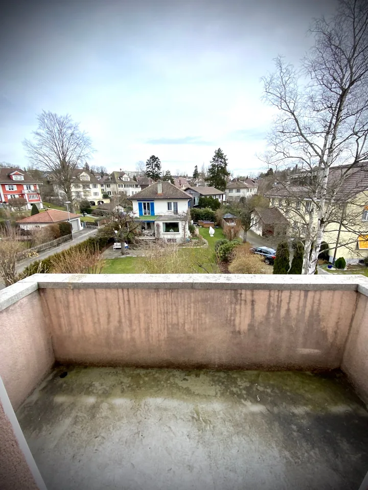 Beautiful, spacious 3-room apartment for rent in a central location in Muri near Bern