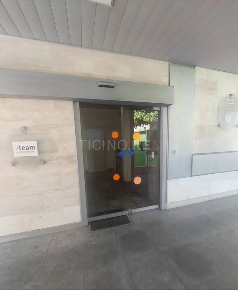 Immeuble commercial à vendre à Mendrisio
