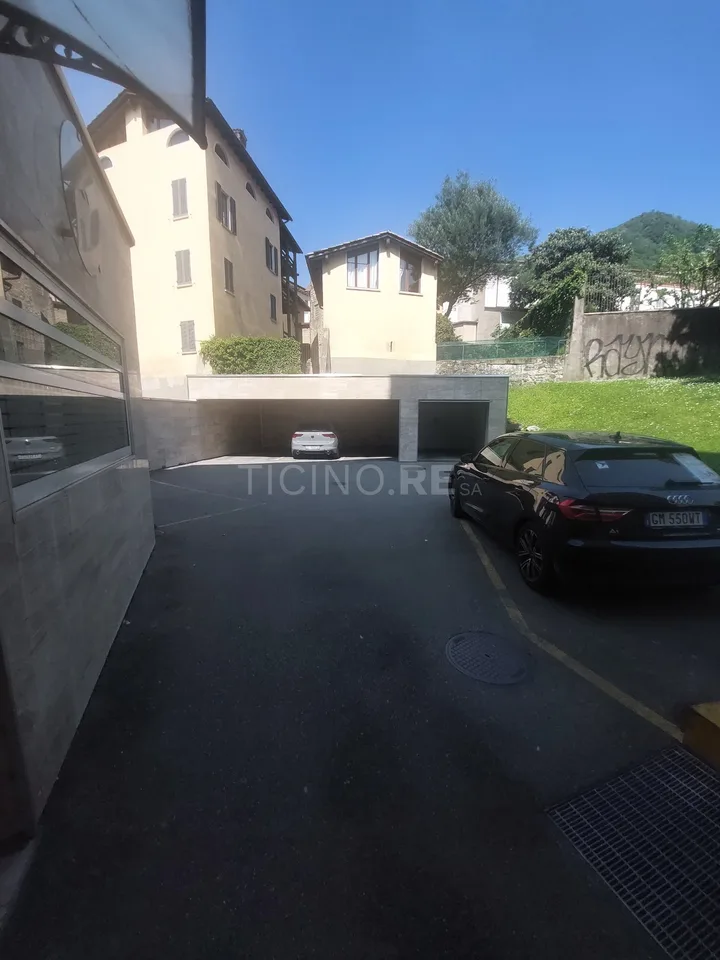 Immeuble commercial à vendre à Mendrisio