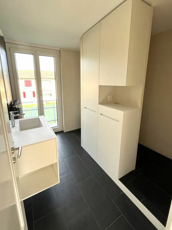 Appartamento attraente di 3,5 locali nel quartiere tranquillo di Binzenhof