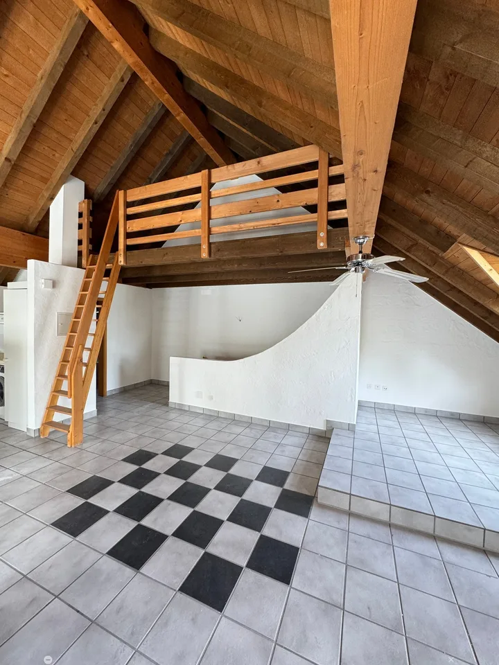 Einzigartige 1.5-Zimmer Wohnung mit Galerie