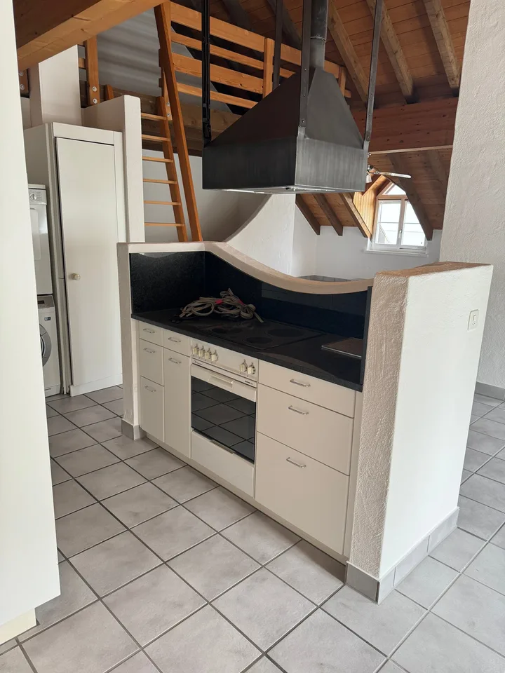 Einzigartige 1.5-Zimmer Wohnung mit Galerie