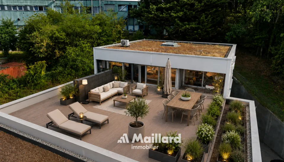 Superbe attique contemporain doté d'une terrasse privative de plus de 100 m²