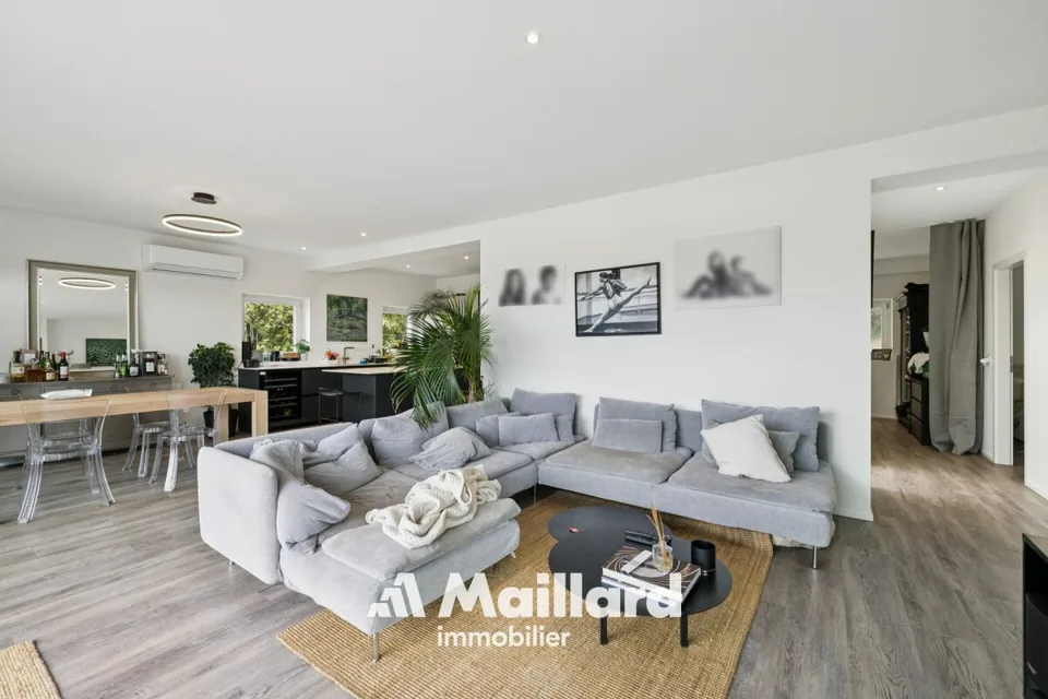 Superba attico contemporaneo con terrazza privata di oltre 100 m²