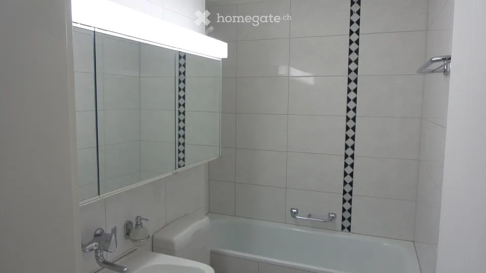 Charmante 2.5-Zimmer-Wohnung mit Gartensitzplatz  ab sofort