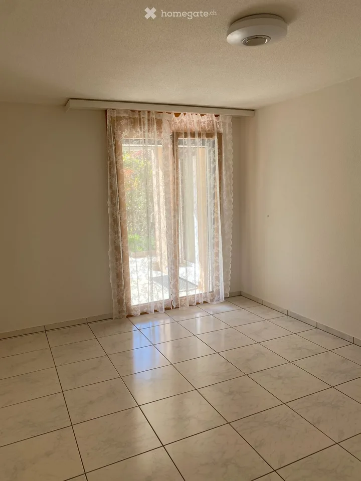 Charmante 2.5-Zimmer-Wohnung mit Gartensitzplatz  ab sofort