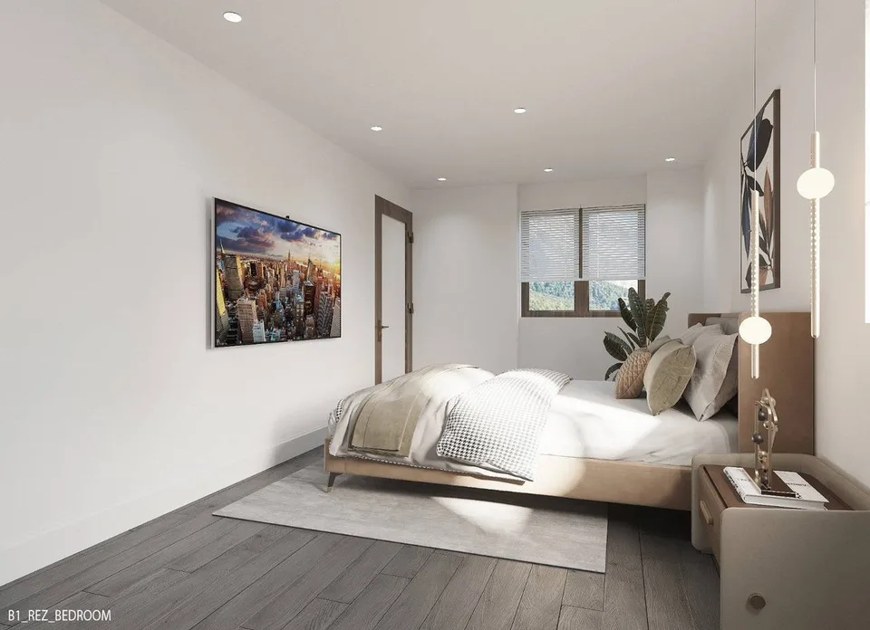 Mansarda di 5,5 locali con un'altezza del soffitto di oltre 4 m e loggia