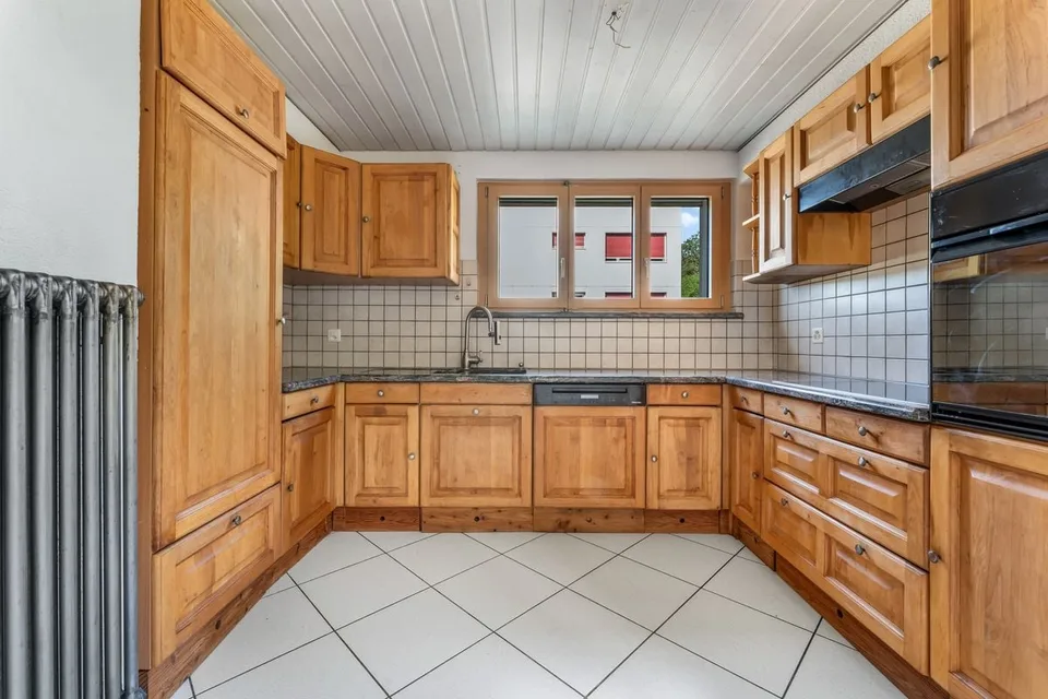 Apartment in PPE with 4.5 rooms and an individual garage