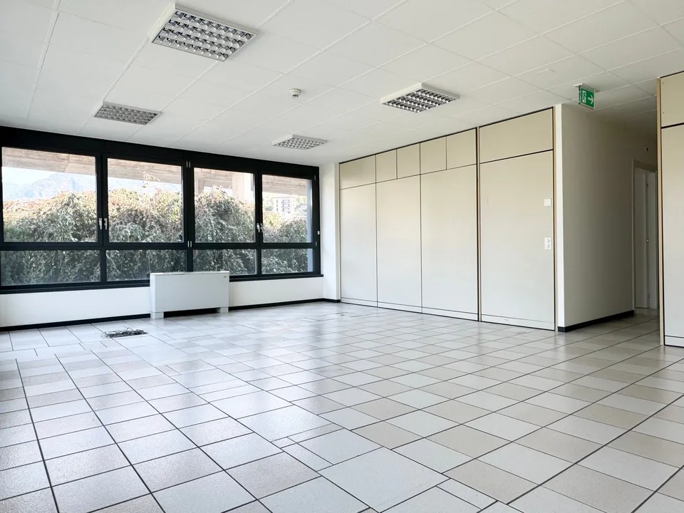 Büro in strategischer Lage mit Klimaanlage