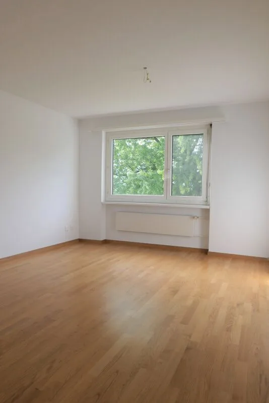 Appartamento bello con vista sul verde - posizione assolutamente tranquilla