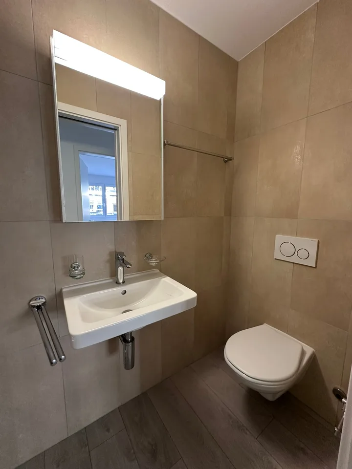 Appartement moderne de 3.5 pièces à Cadenazzo