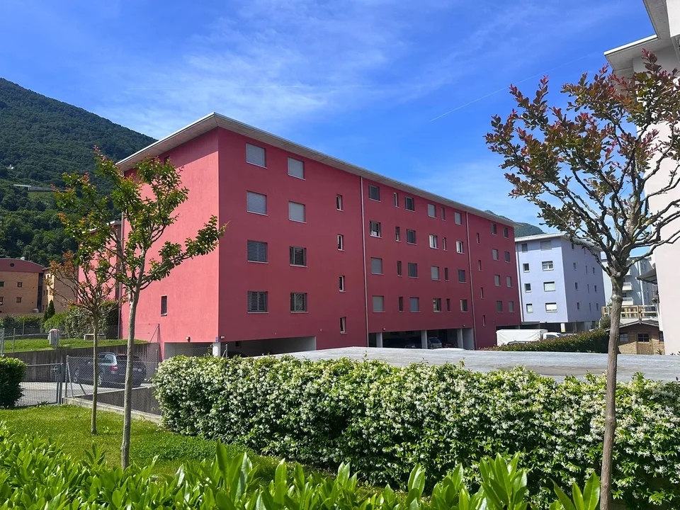 Appartement moderne de 3.5 pièces à Cadenazzo