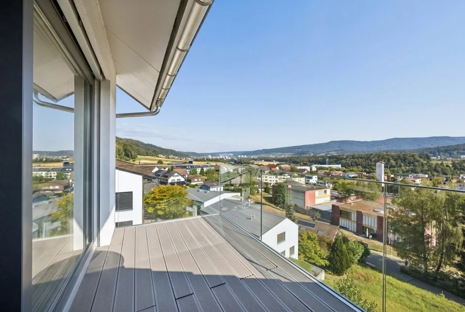5.5-Zimmer-Maisonettewohnung mit Weitsicht ins Limmattal