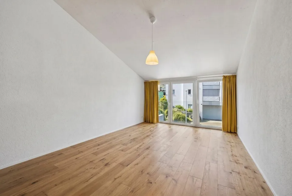 5.5-Zimmer-Maisonettewohnung mit Weitsicht ins Limmattal