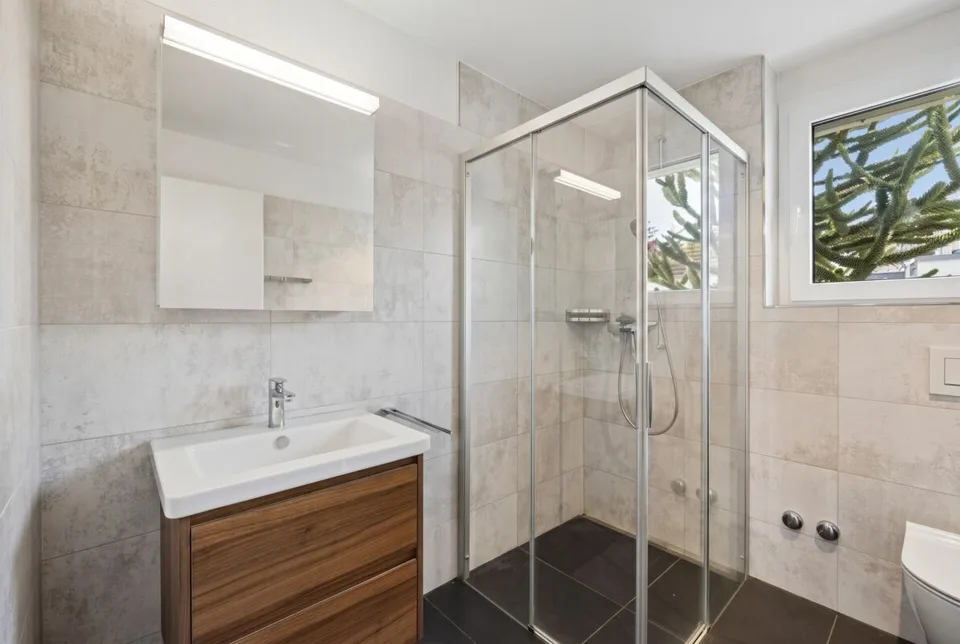 5.5-Zimmer-Maisonettewohnung mit Weitsicht ins Limmattal