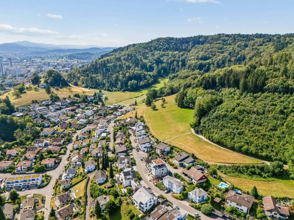 5.5-Zimmer-Maisonettewohnung mit Weitsicht ins Limmattal