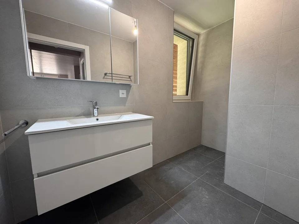 Wohnung mit 3,5 Zimmern in einem charaktervollen Gebäude – Brent (Montreux)