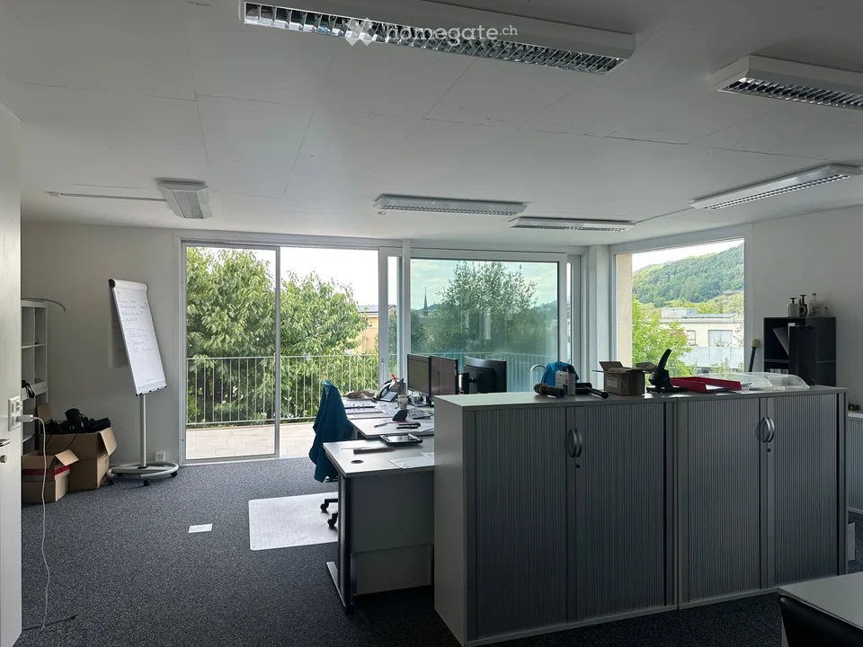 Espace commercial et de détail sur la Bahnhofstrasse à Pfungen