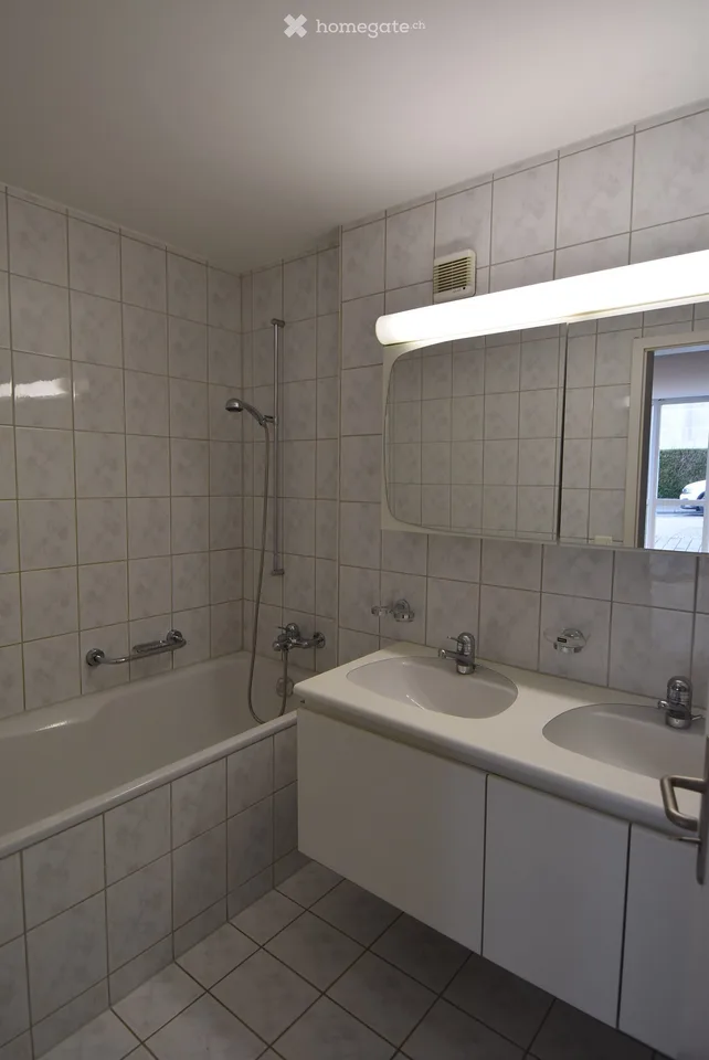 Schöne Parterrewohnung mit Sitzplatz
