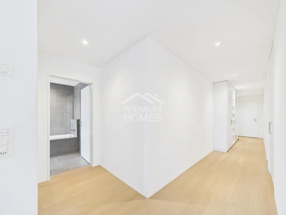 Fully furnished &amp; ready to move in - 3.5 rooms in Zurich-Affoltern!