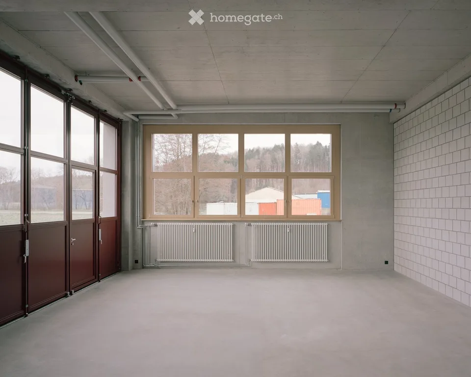 New 148 m² workshop for rent in Forel (Lavaux)