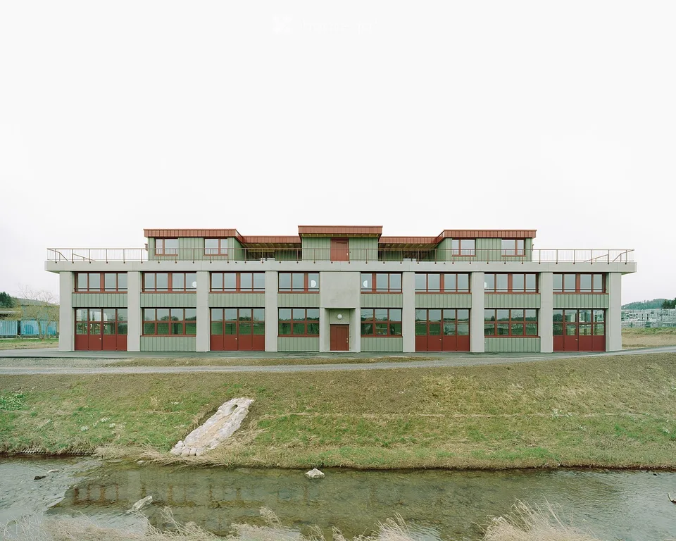 New 148 m² workshop for rent in Forel (Lavaux)