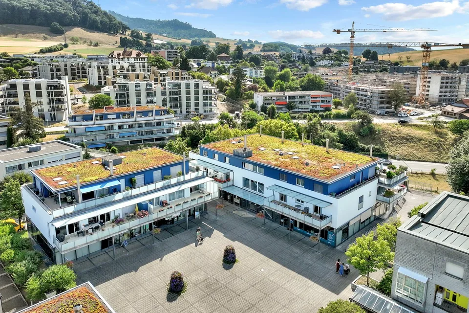 Modernes Attikawohnen im Zentrum von Bolligen