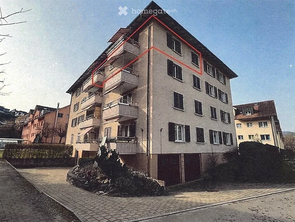 Charmante 3-Zimmer-Altbauwohnung mit Balkon in Kollbrunn