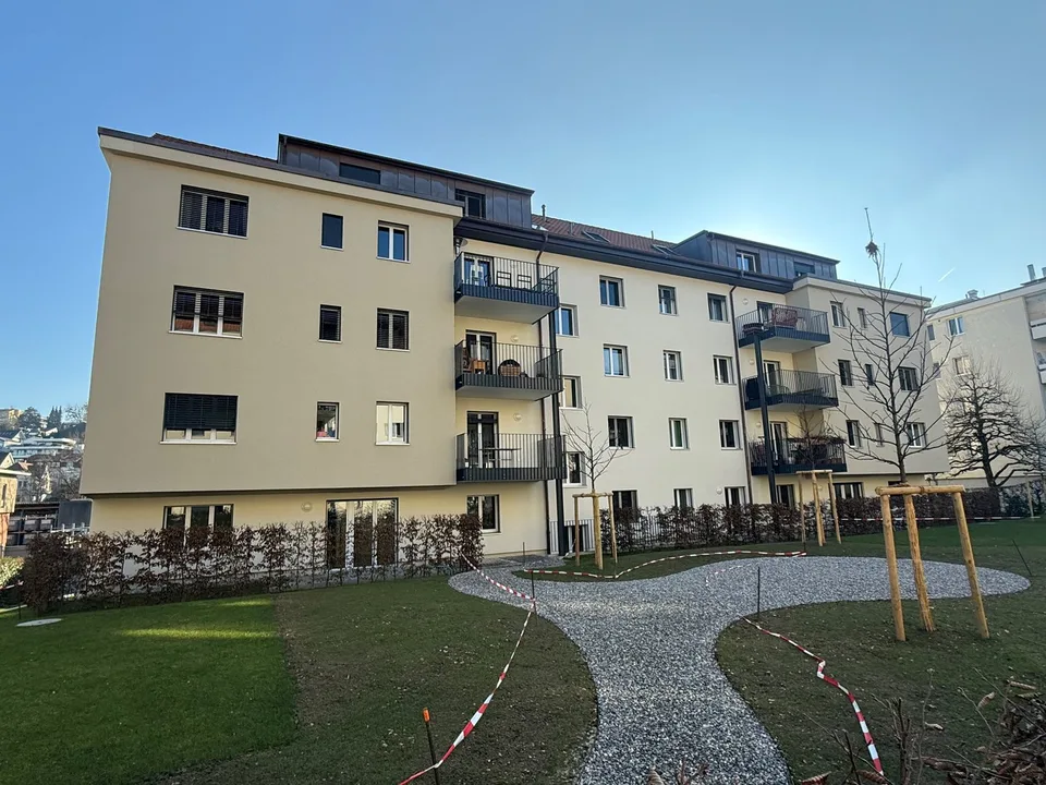 Grosszügige 1.5-Zimmerwohnung mit Sitzplatz