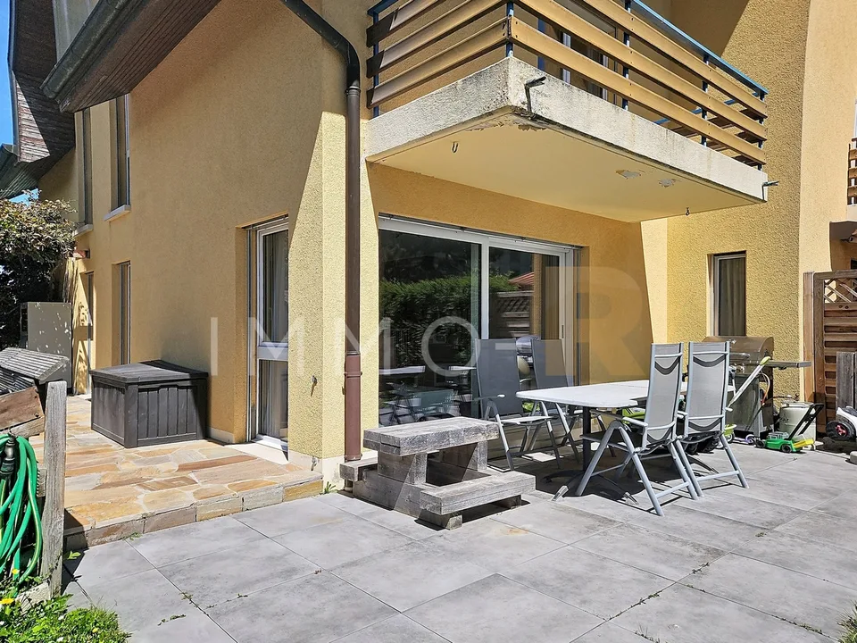Semi-detached house with garden