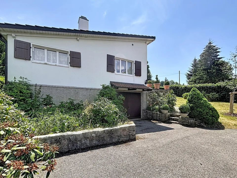 House 2.5 rooms - Chaumont-001