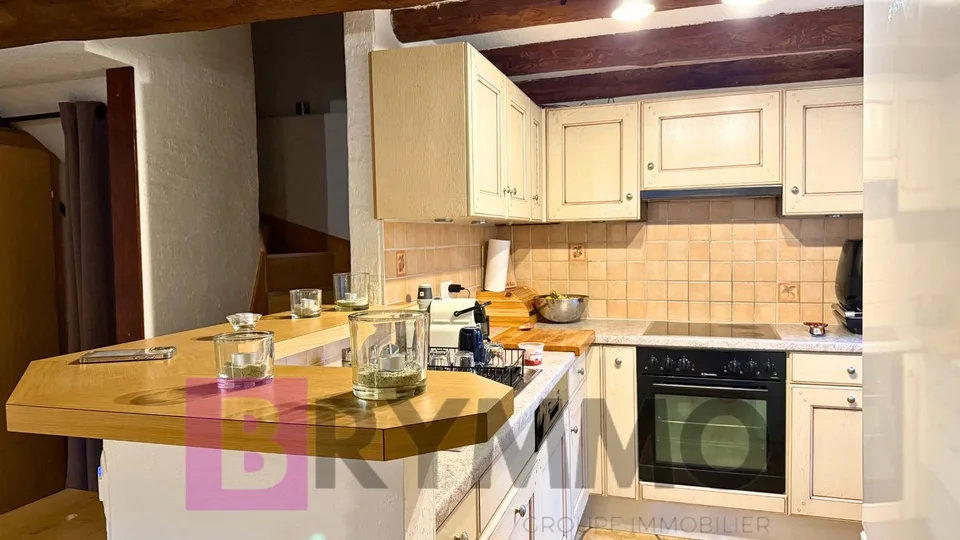 Prächtiges renoviertes Pferdegestüt – 3 Apartments – Ogens (VD)