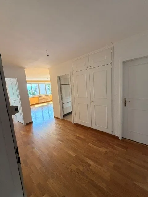 Appartement 3 pièces lumineux avec balcon à Mont-sur-Rolle