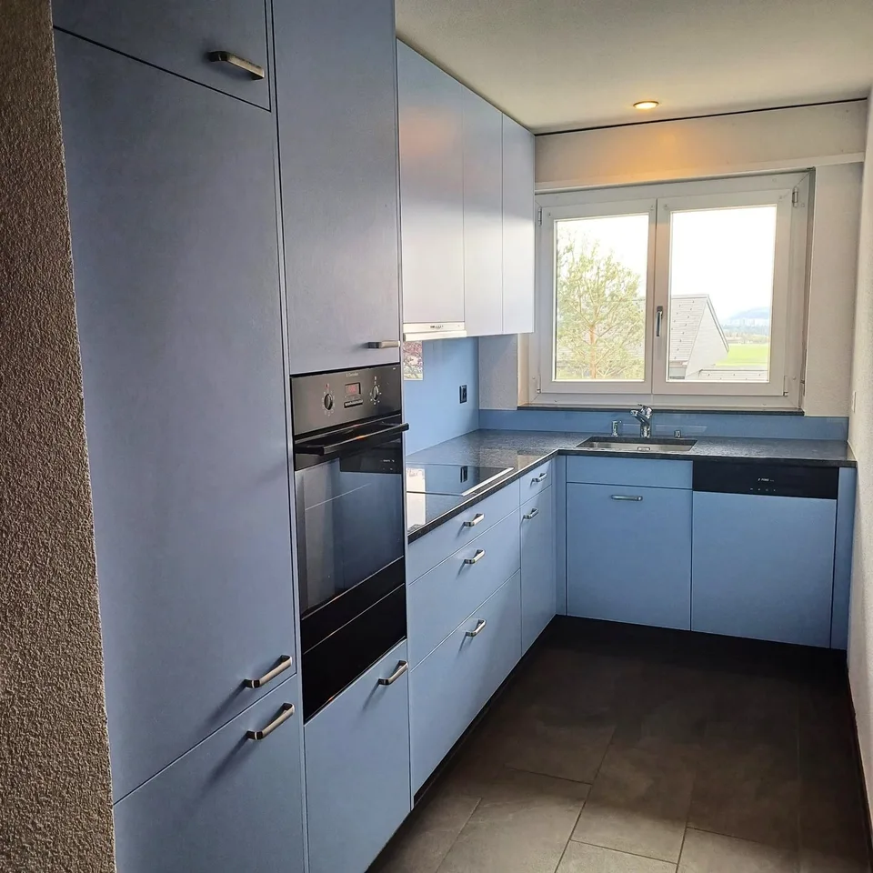 Inviting 4.5-room apartment with balcony in Uettligen