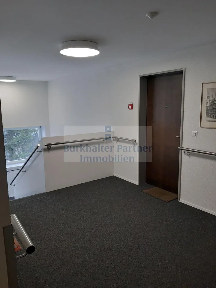 Living + 50 in the Residenz Vivo Köniz / bright 2.5-room single apartment