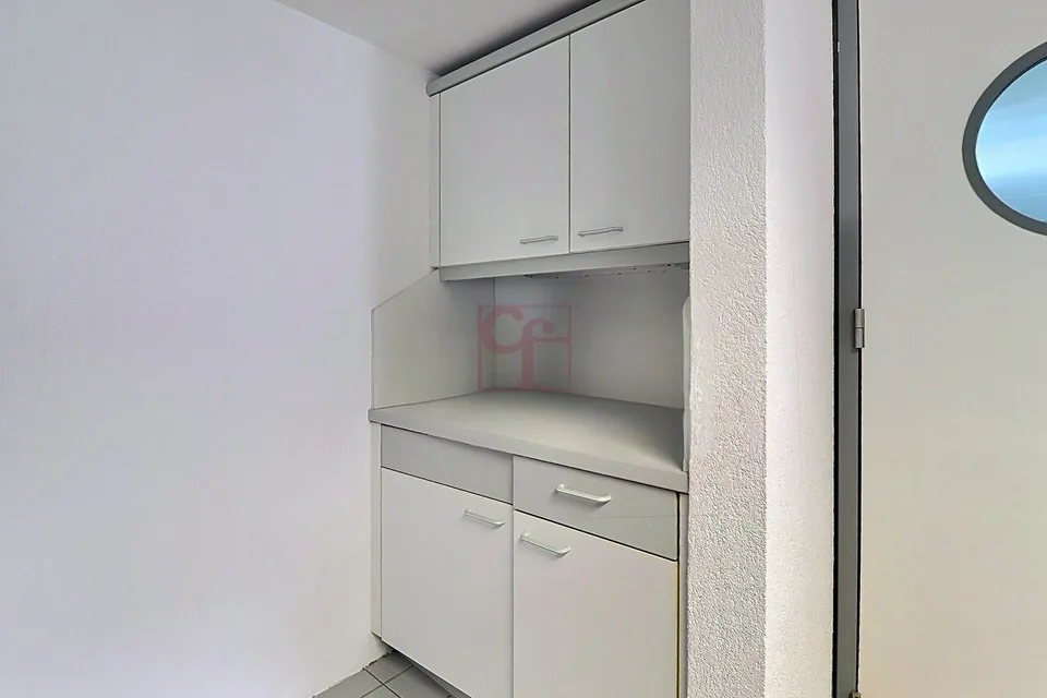 Lokal gewerblich zu vermieten
