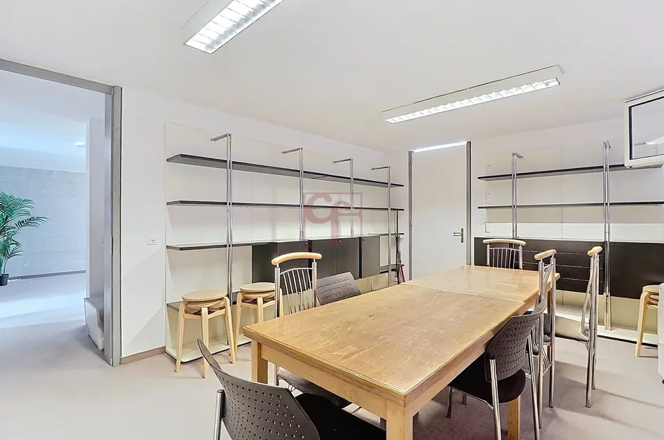 Lokal gewerblich zu vermieten